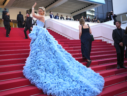 France Cannes 2022 Mother and Son Red Carpet