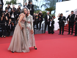France Cannes 2022 Mother and Son Red Carpet