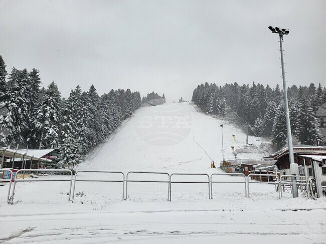  Боровец - първи сняг