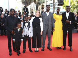 France Cannes 2022 Mother and Son Red Carpet