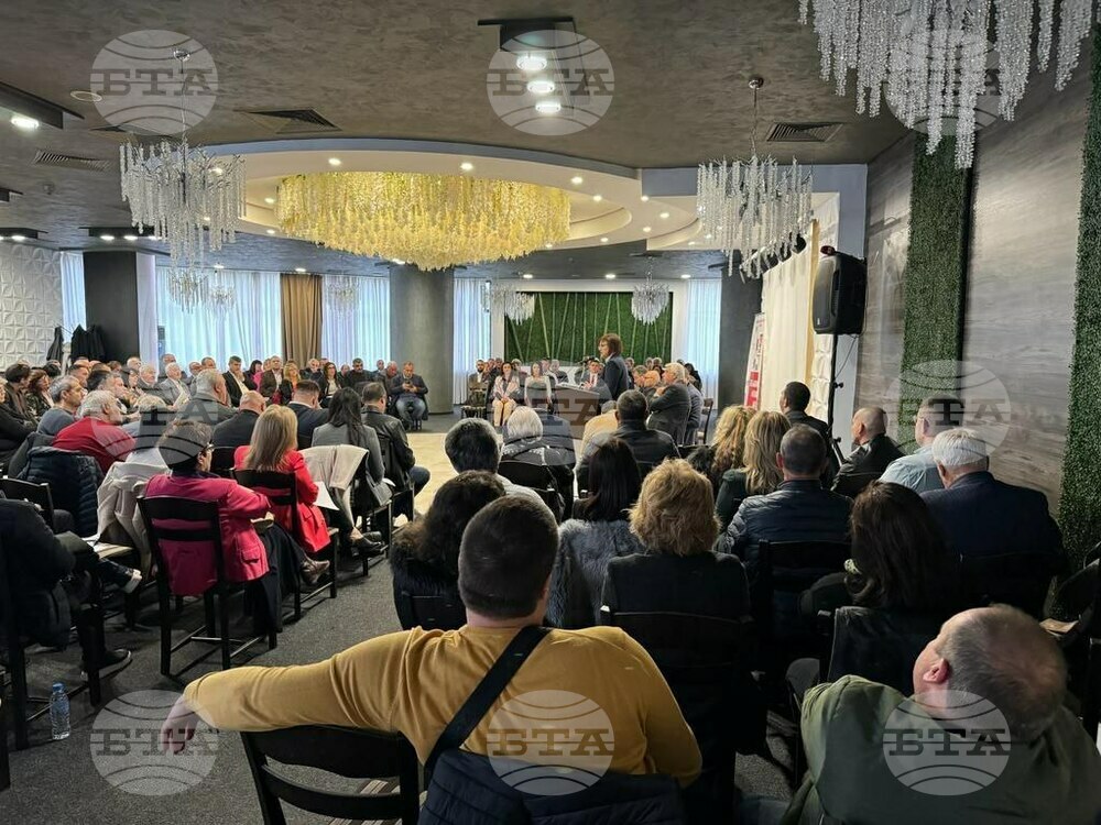 Асен Василев ги надигра всички, коментира Корнелия Нинова в Шумен