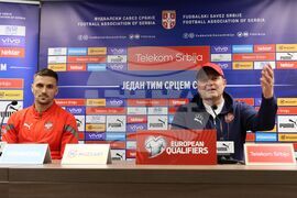 Сърбия - футбол - пресконференция  - Драган Стойкович-Пикси - Душан Тадич