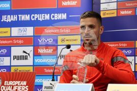 Сърбия - футбол - пресконференция  - Душан Тадич