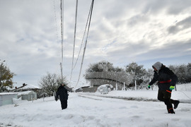 Село Голям Поровец - зима - обстановка