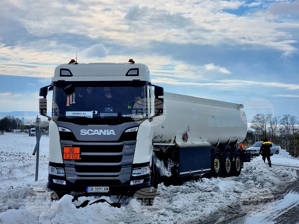 Вълчи дол - зима - сняг