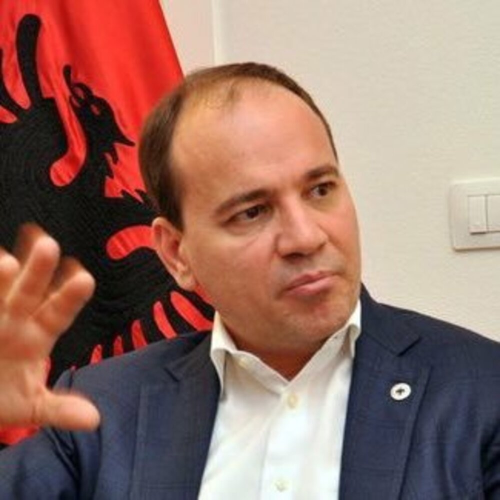 Албания обяви ден на национален траур в памет на бившия президент Буяр Нишани