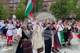 Кралство Дания - Илияна Йотова - хоро - среща - българи