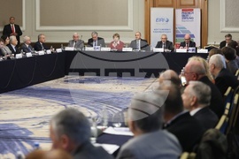 Конференция - „Войни и мир: ще дойде ли времето на дипломацията?“