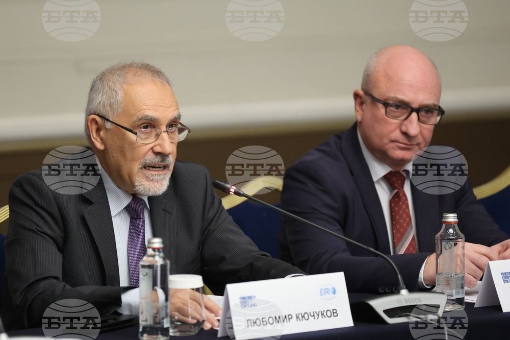 Конференция - „Войни и мир: ще дойде ли времето на дипломацията?“