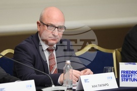 Конференция - „Войни и мир: ще дойде ли времето на дипломацията?“