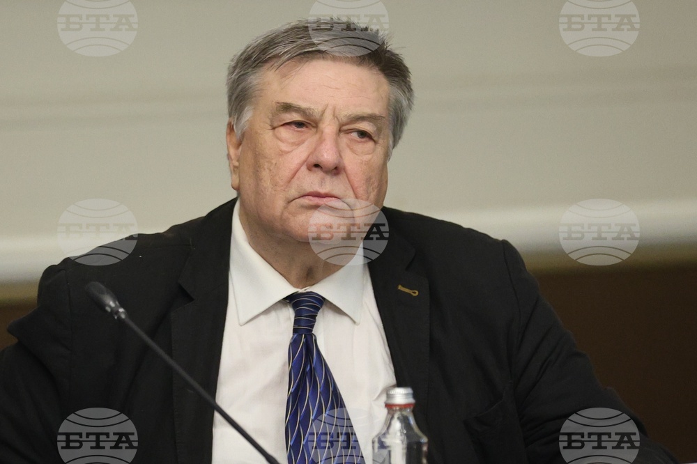 Конференция - „Войни и мир: ще дойде ли времето на дипломацията?“