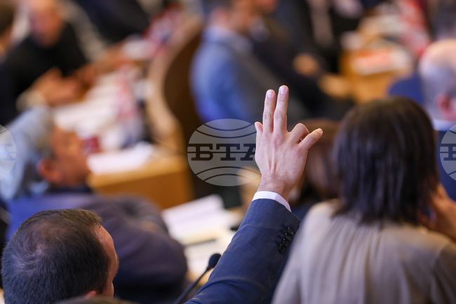 Столичният общински съвет прие предложението на кмета Васил Терзиев за нова структура на Столичната община 