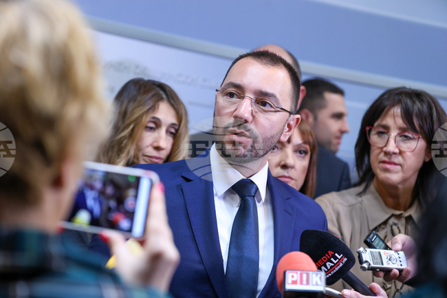 Столичен общински съвет - Антон Хекимян - брифинг