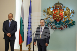 Румен Радев - Дун Сяодзюн - награждаване