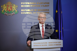 Министерски съвет - Николай Денков - брифинг