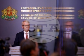Министерски съвет - Николай Денков - брифинг