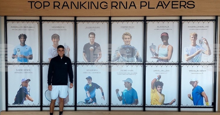 BTA :: Bulgarian Tennis Player Ivan Ivanov Displayed Among Other ...
