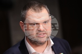 Народно събрание - Делян Пеевски - брифинг