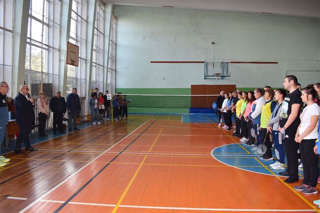 Община Разград: Кметът Добрин Добрев откри 34-ия Коледен учителски турнир 