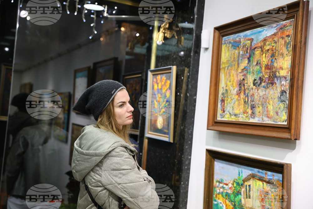 Изложба - Михаил Камберов