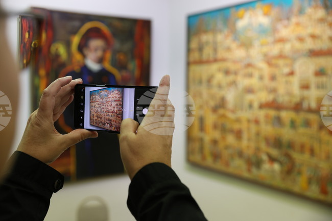 Изложба - Михаил Камберов