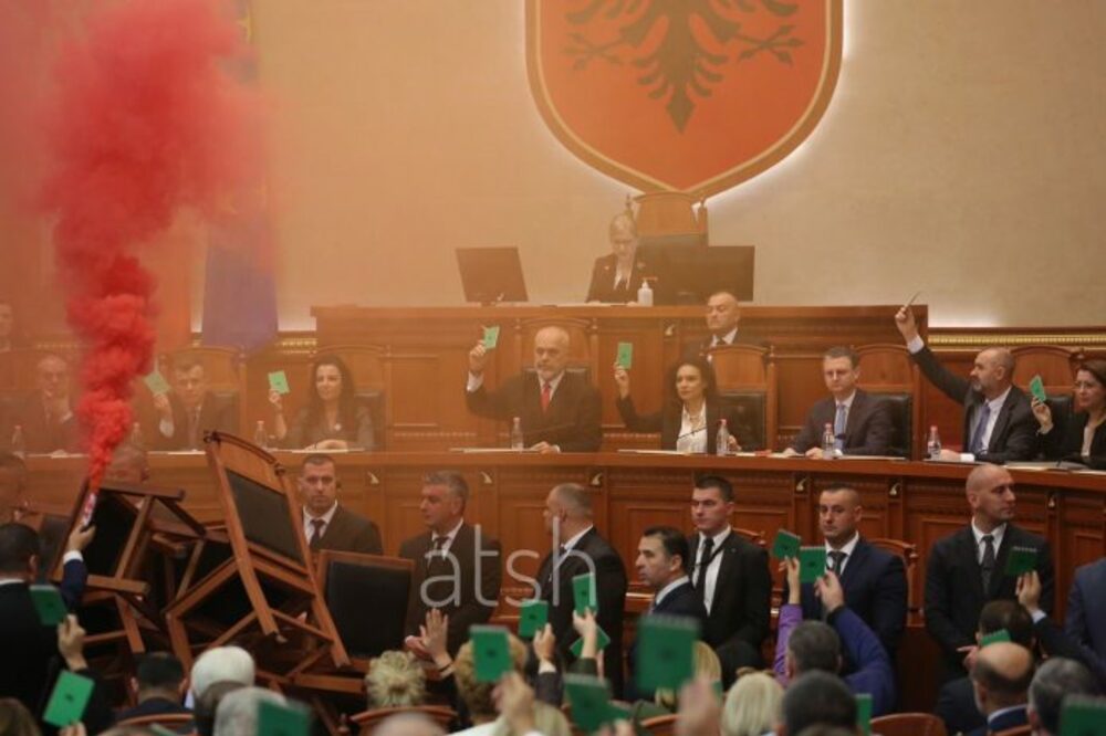 АТА: Албанският парламент прие по принцип проектобюджета на страната за 2024 г. със 73 гласа