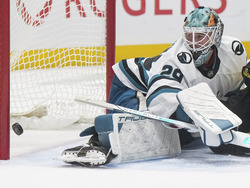 Sharks Canucks Hockey