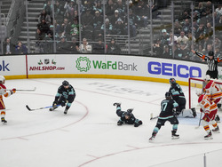 Flames Kraken Hockey