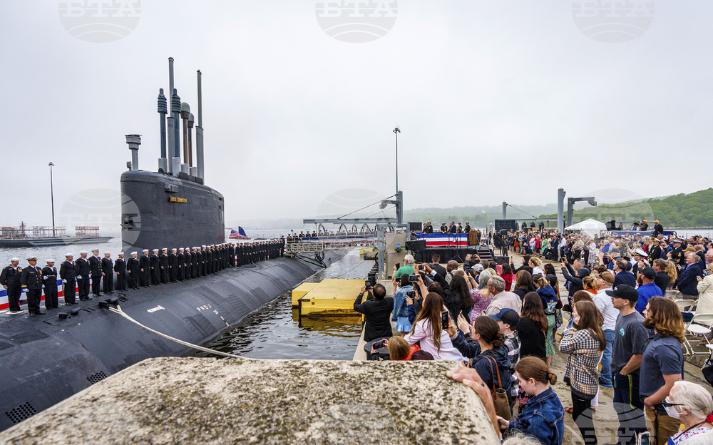Австралия решила по-рано да се снабди с подводници от САЩ, твърди бивш министър