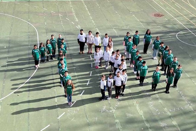 Средно училище „Св. Климент Охридски“ в Ловеч навършва 130 лета