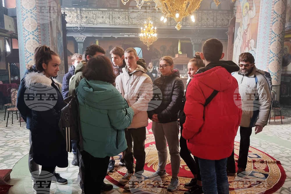 Добрич - професионална гимназия по аграрно стопанство - дарение - храм