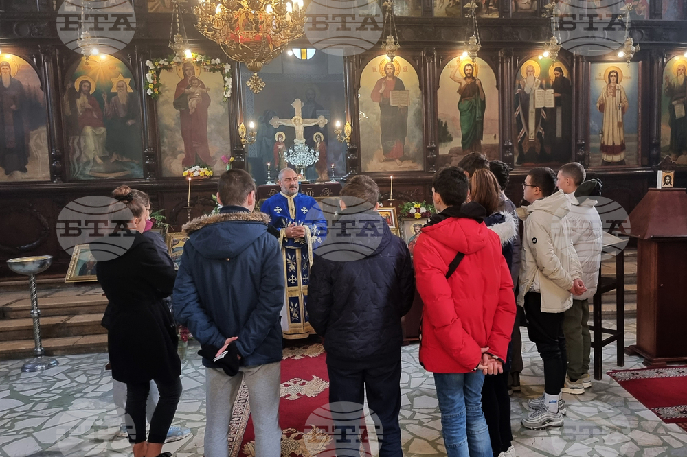Добрич - професионална гимназия по аграрно стопанство - дарение - храм