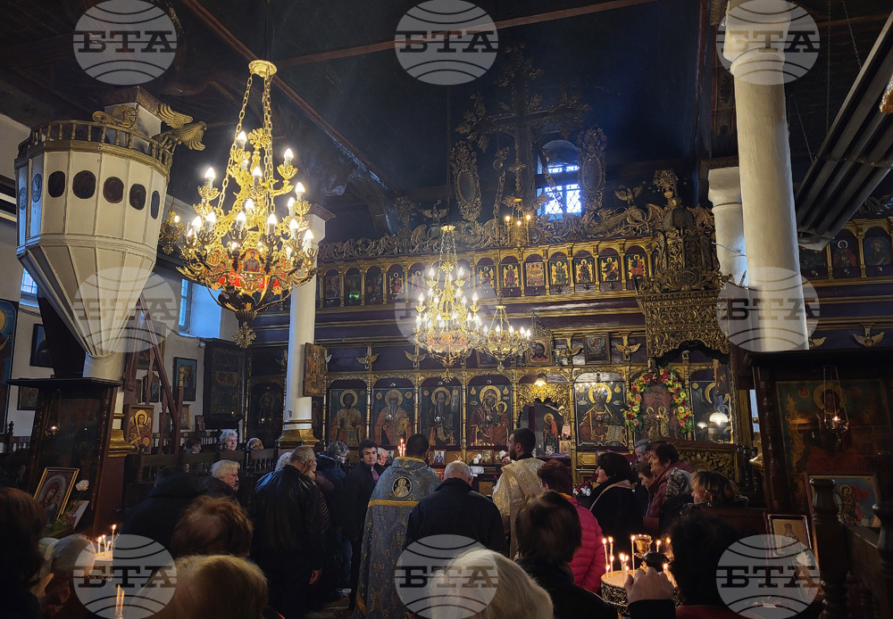 Самоков - Долномахленска църква - храмов празник