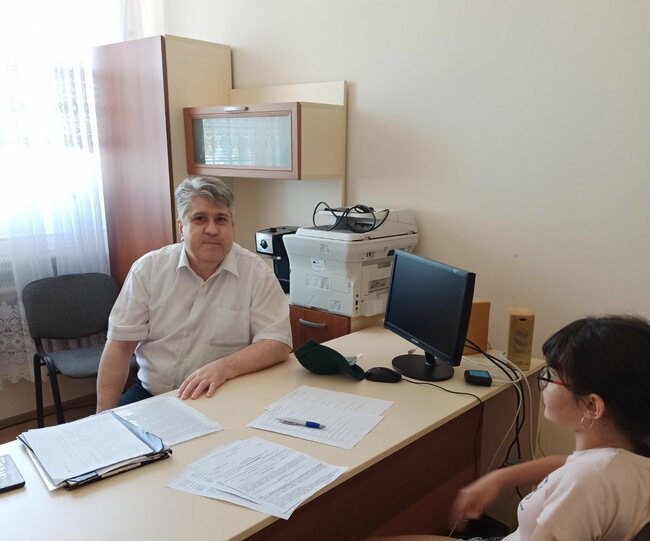 Важно е някой да те напътства, да ти вярва и подкрепя, особено когато най-много имаш нужда, смята кариерният консултант Мехмедали Мустафа от Разград