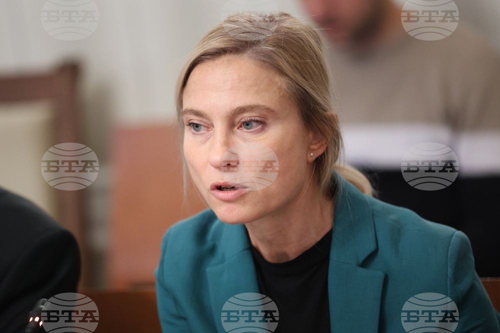 Парламент - Комисия по отбрана - заседание