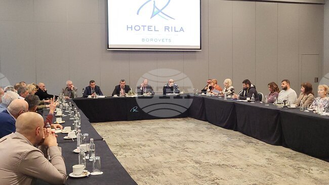 Курортен комплекс "Боровец" - среща - Областна администрация