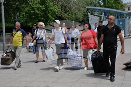 Бургас - бежанци - настаняване