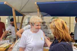 Черна гора - пролетен базар - Меглена Плугчиева