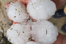 Мадан - село Галище - градушка