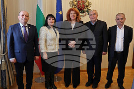 Илияна Йотова - среща