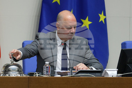 Парламент - заседание