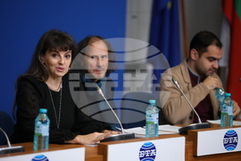 Национален пресклуб на БТА София - церемония по награждаването на лауреатите на Националния творчески конкурс за хора със зрителни увреждания