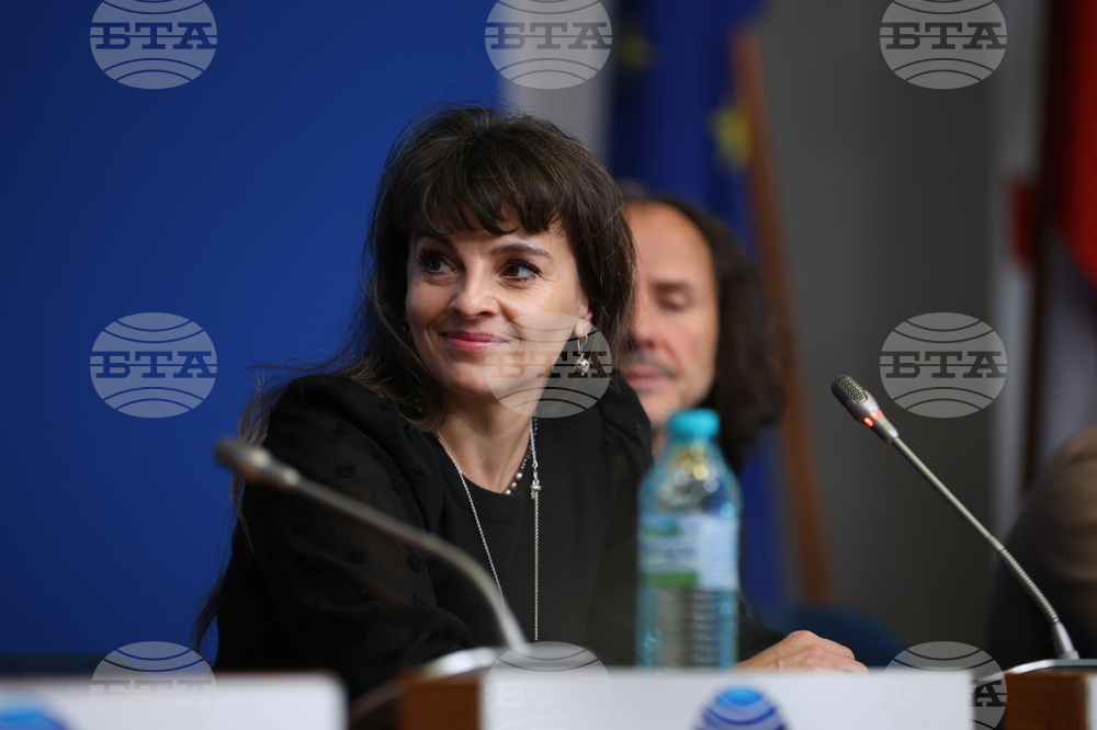 Национален пресклуб на БТА София - церемония по награждаването на лауреатите на Националния творчески конкурс за хора със зрителни увреждания