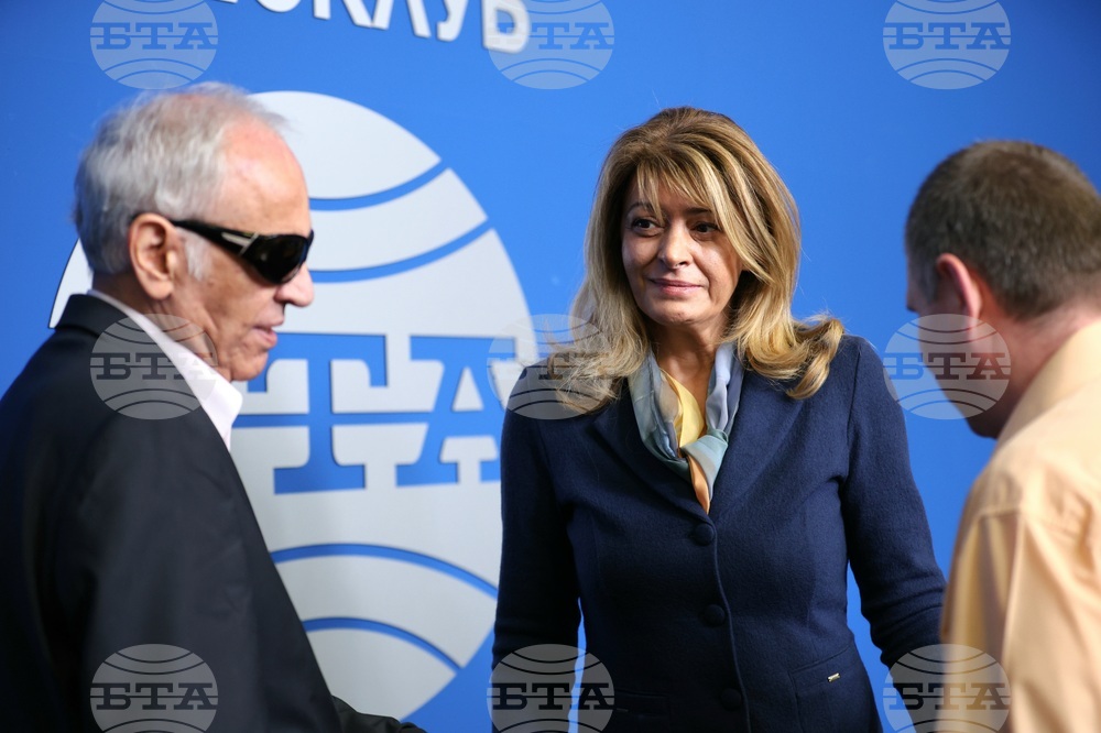 Национален пресклуб на БТА София - церемония по награждаването на лауреатите на Националния творчески конкурс за хора със зрителни увреждания