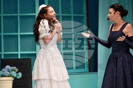 Варна - Държавен куклен театър - премиера - "Питър Пан"