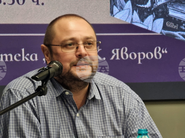 Светлозар Желев става програмен директор на фондация „Бургас 2032“