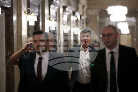 Парламент - Комисия по въпросите на децата, семейството, младежта и спорта