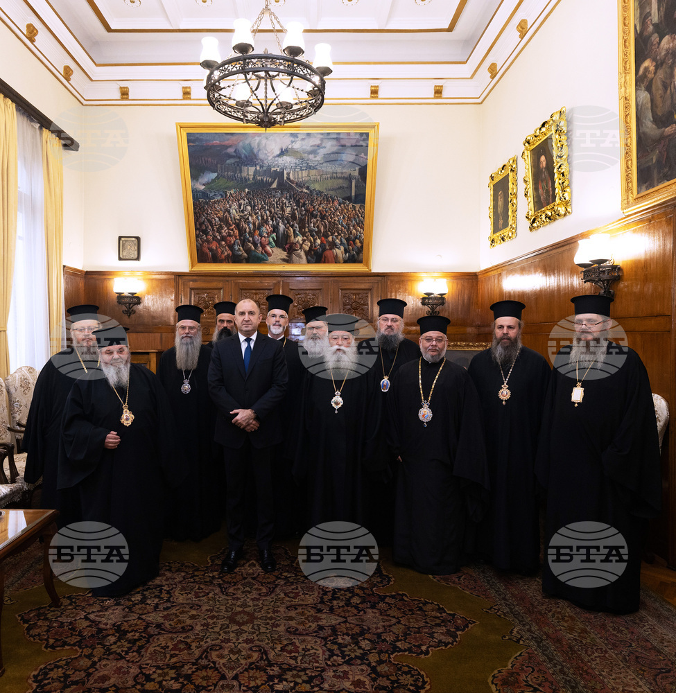 Президентът Румен Радев: Българската държава и Българската православна църква споделят обща отговорност за поддържането и развитието на връзките със сънародниците ни зад граница