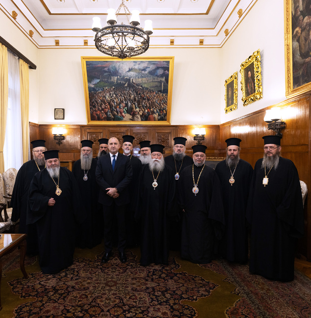 Президентът Румен Радев: Българската държава и Българската православна църква споделят обща отговорност за поддържането и развитието на връзките със сънародниците ни зад граница