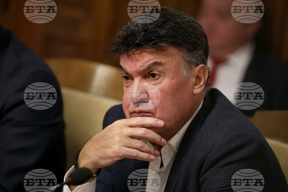 Парламент - Комисия по въпросите на децата, семейството, младежта и спорта